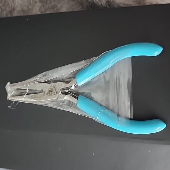 BRAND New Jewelry Pliers Great for any Collection Needle Nose Flat - Picture 2 of 3